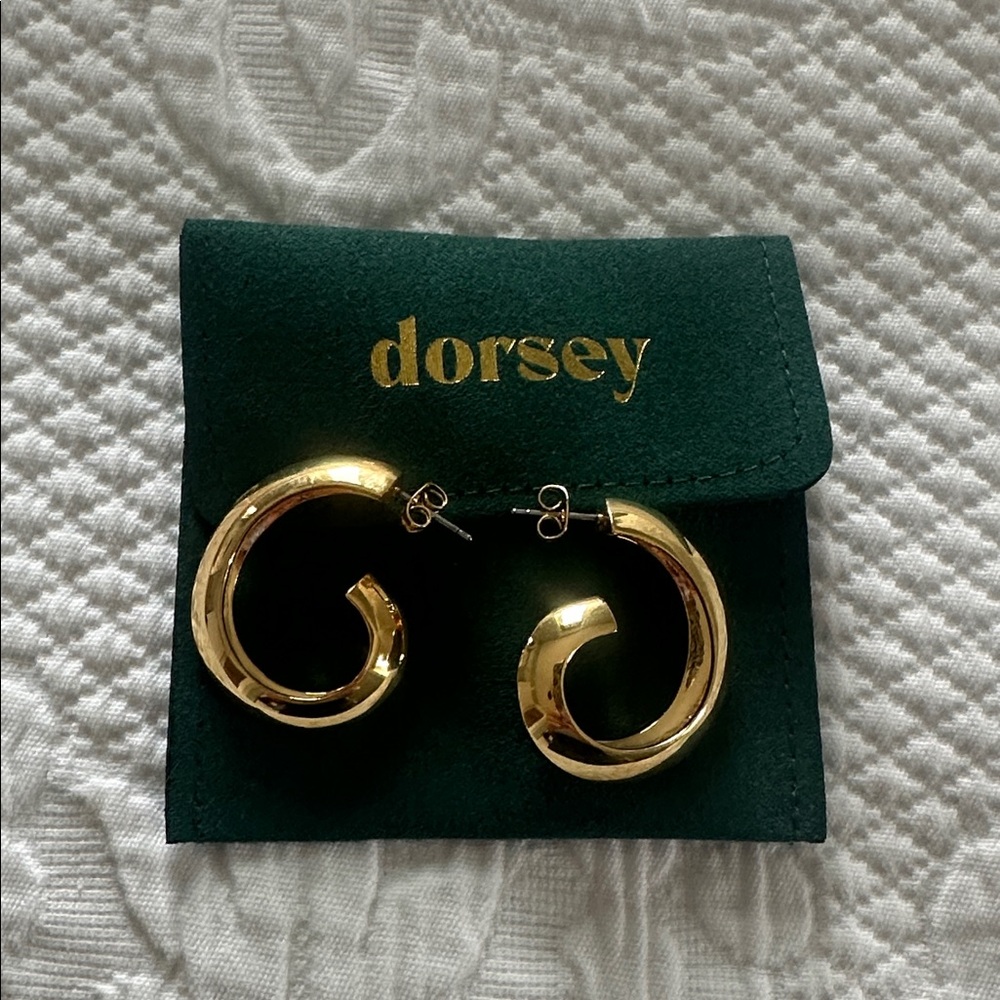 Dorsey Gold Hoop Earrings